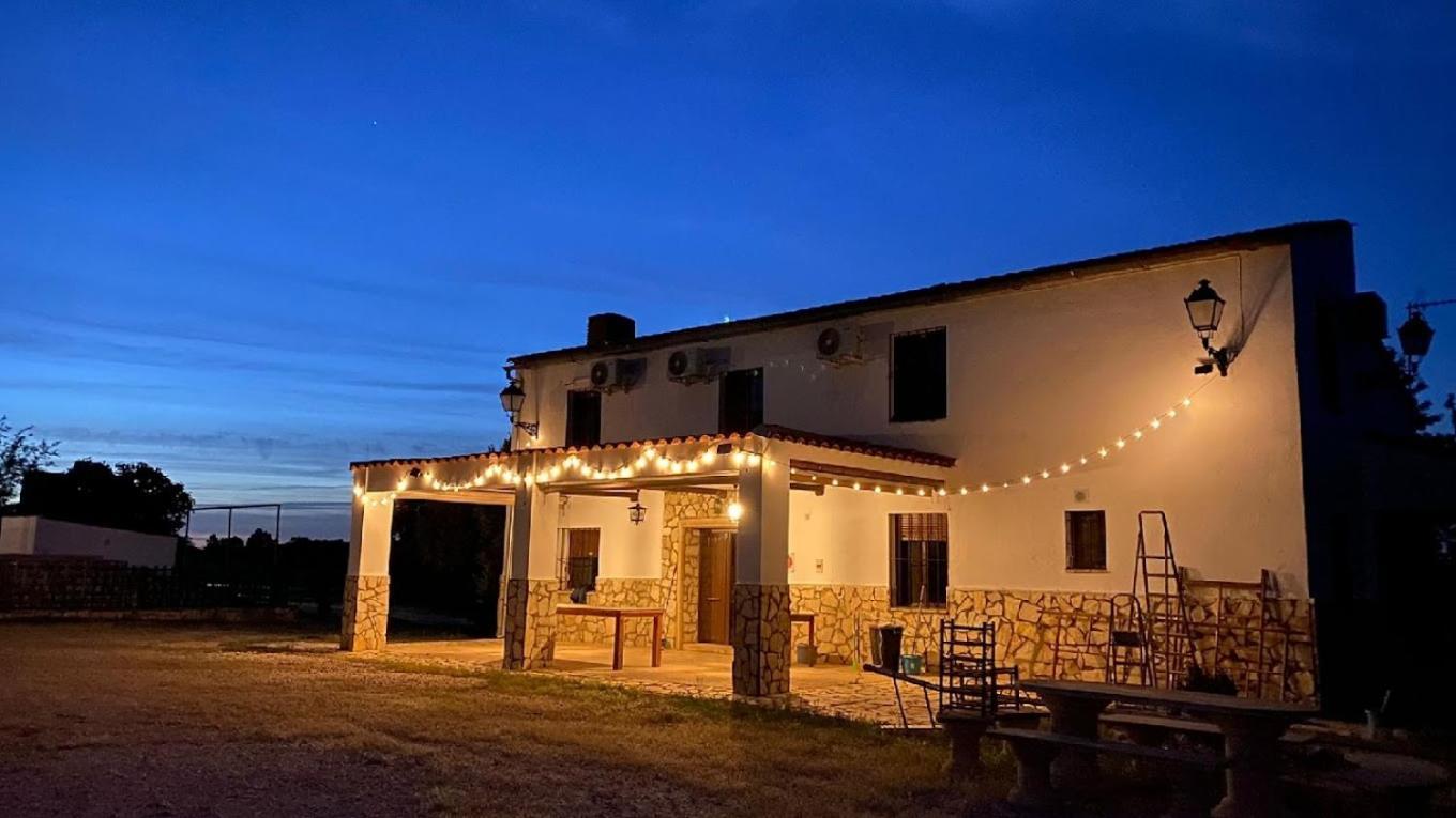Casa Rural Y Espacio Para Eventos El Pantano Peñarroya-Pueblonuevo Exterior photo